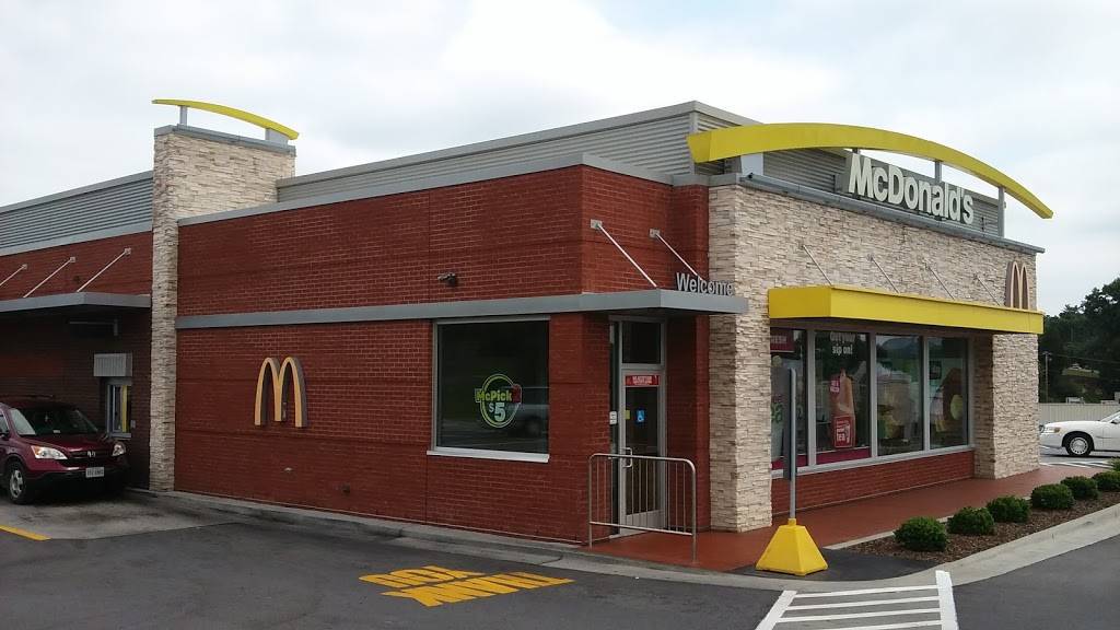 McDonalds | cafe | 4317 Fort Henry Dr, Kingsport, TN 37663, USA | 4232397911 OR +1 423-239-7911