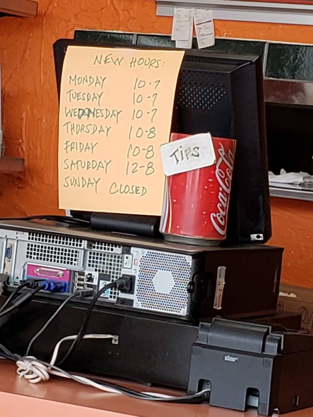 El Coyote Loko | restaurant | 34718 Plymouth Rd, Livonia, MI 48150, USA | 7345221804 OR +1 734-522-1804