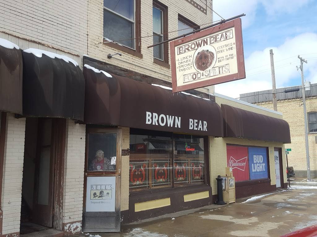 Brown Bear | restaurant | 135 N Michigan Ave, Shelby, MI 49455, USA | 2318615014 OR +1 231-861-5014