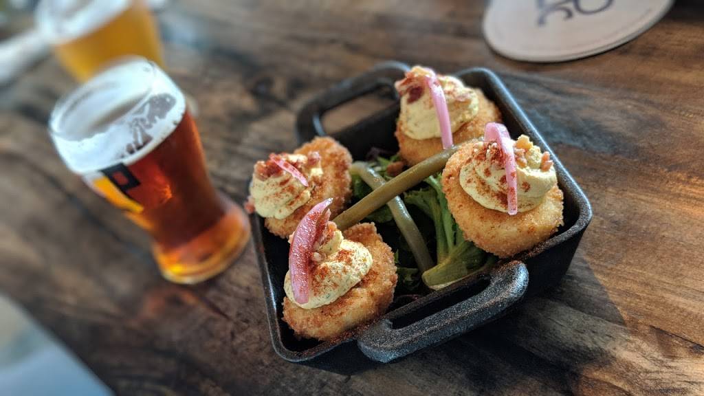 Local Pint | restaurant | 2750 Churchill Dr #170, Flower Mound, TX 75022, USA | 2142853628 OR +1 214-285-3628