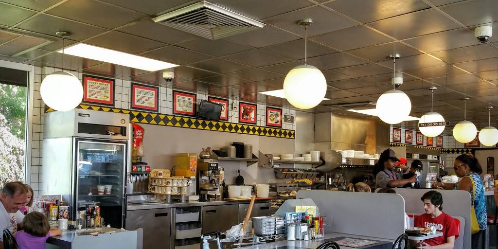 Waffle House | meal takeaway | 7400 Sandy Ln, Mechanicsville, VA 23111, USA | 8047306333 OR +1 804-730-6333