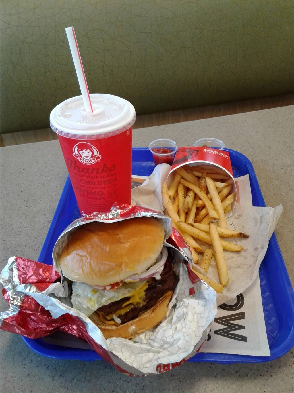 Wendys | restaurant | 3400 S Cooper St, Arlington, TX 76015, USA | 8177894203 OR +1 817-789-4203