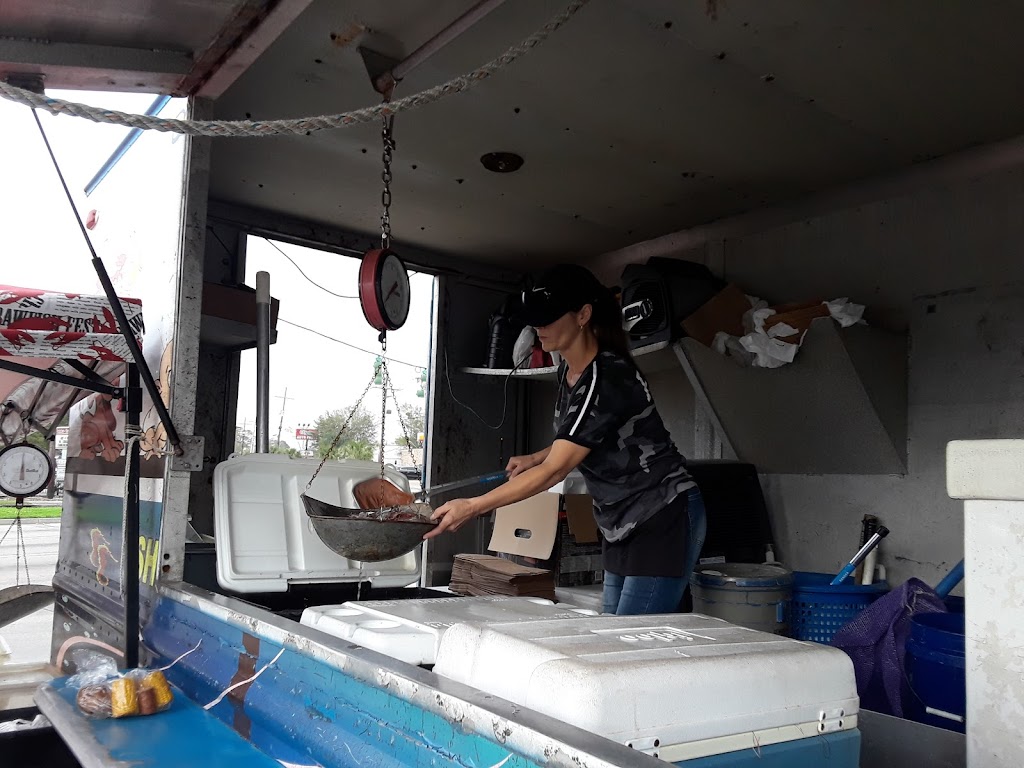 Danny & Bonnie Gros Seafood | restaurant | 2701 Barataria Blvd, Marrero, LA 70072, USA | 5042341894 OR +1 504-234-1894