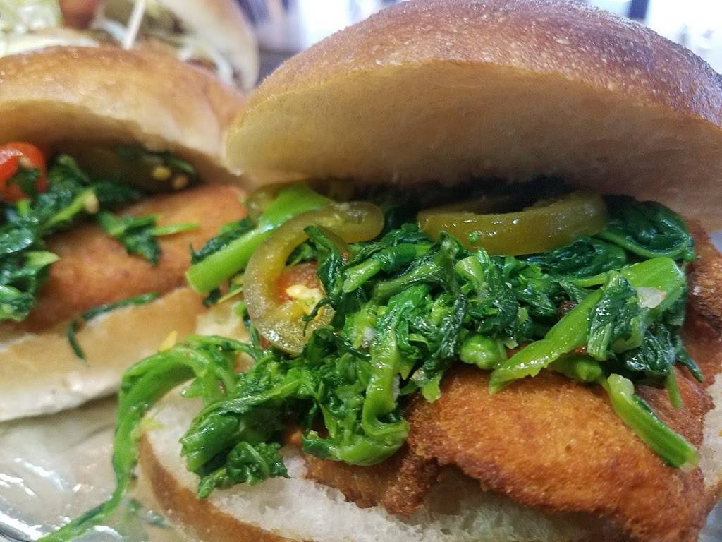 Casanova | restaurant | 338 McGuinness Blvd, Brooklyn, NY 11222, USA | 7183890990 OR +1 718-389-0990