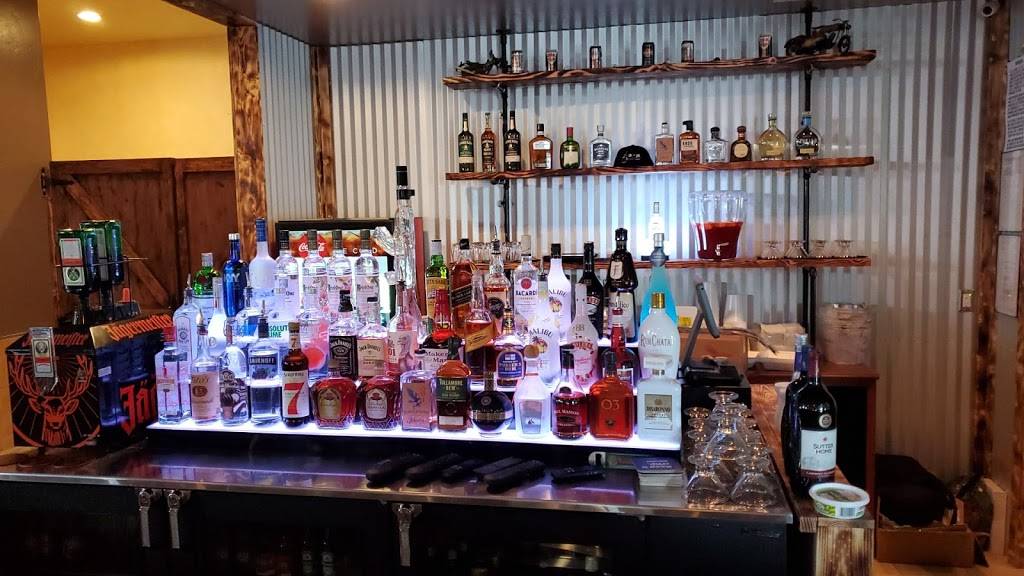 Twisted Apes Bar & Grill | restaurant | 2501 E Platte Ave, Colorado Springs, CO 80909, USA | 7193589191 OR +1 719-358-9191