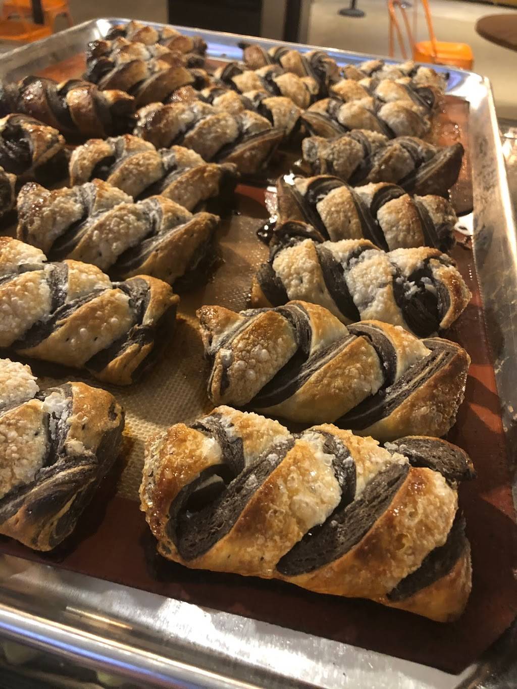 Zofias Kitchen | restaurant | 4238 Wilson Blvd #145, Arlington, VA 22203, USA | 7035506220 OR +1 703-550-6220