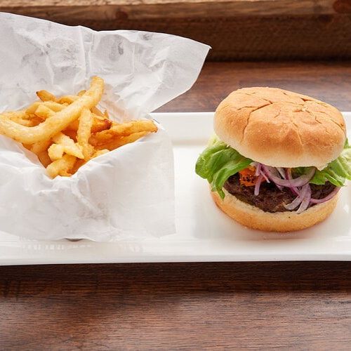 Tambo 22 | restaurant | 22 Adams St, Chelsea, MA 02150, USA | 6174669422 OR +1 617-466-9422