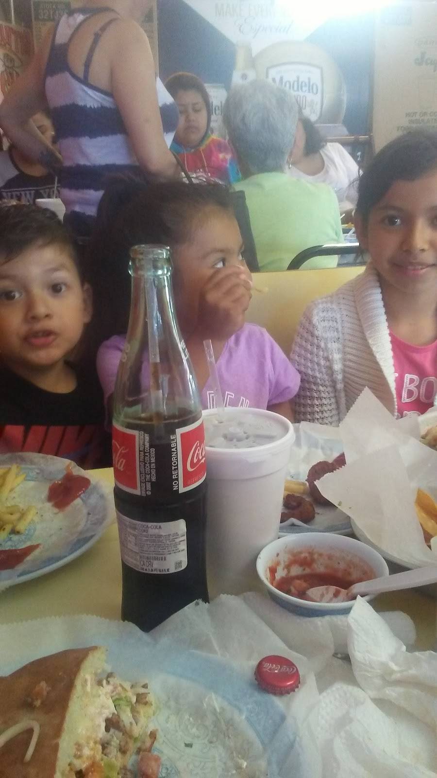 El Burrito Loco | restaurant | 803 7th St, Wasco, CA 93280, USA | 6617584945 OR +1 661-758-4945