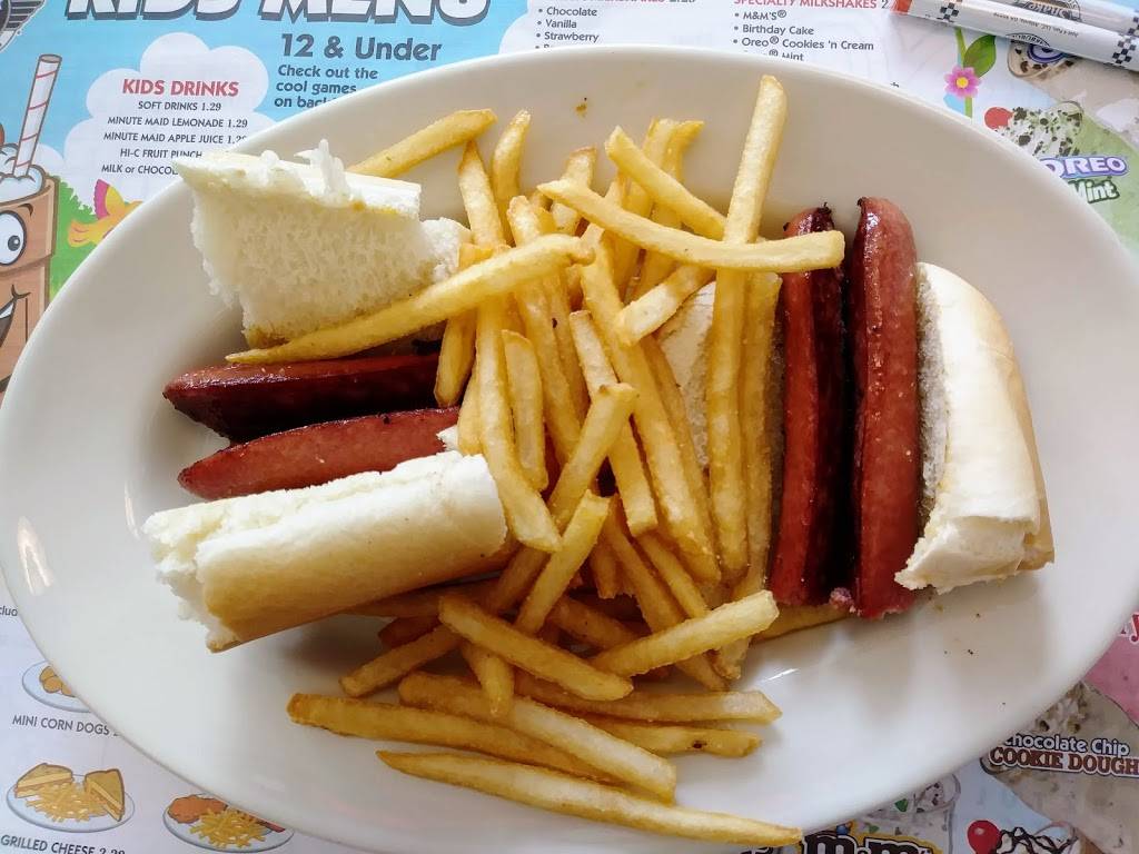 Steak n Shake | restaurant | 17325 Lorain Ave, Cleveland, OH 44111, USA | 2166881086 OR +1 216-688-1086