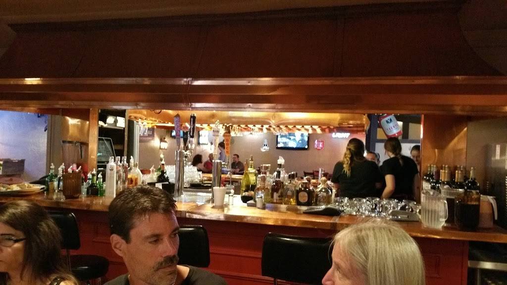 Hectors | restaurant | 1900 W Main St, Gun Barrel City, TX 75156, USA | 9038871179 OR +1 903-887-1179