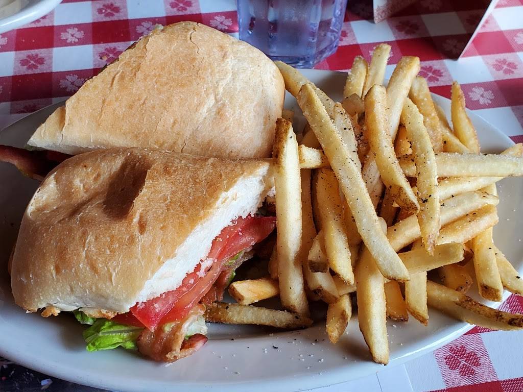 Buca di Beppo Italian Restaurant | restaurant | 701 Westlake Ave N, Seattle, WA 98109, USA | 2062442288 OR +1 206-244-2288