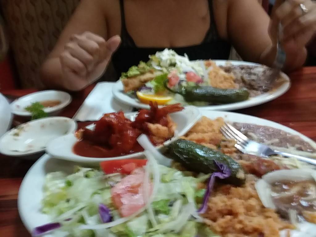 Mariscos Espinoza | restaurant | 101, 2620, 1338 W 5th St, San Bernardino, CA 92411, USA | 9098849086 OR +1 909-884-9086