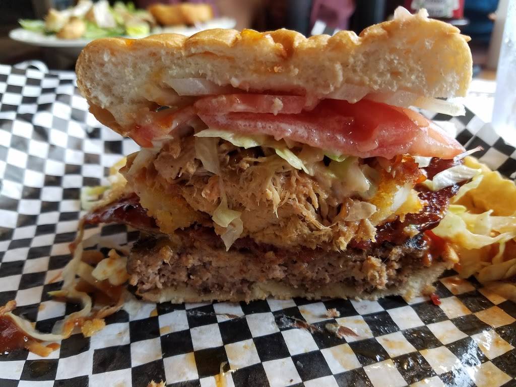 Dustins Bar-B-Q | restaurant | 14516 E Colonial Dr, Orlando, FL 32828, USA | 4072032576 OR +1 407-203-2576