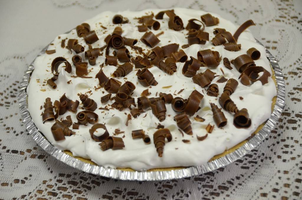 The Bread Basket | cafe | 113 E Main St, Manchester, IA 52057, USA | 5639274611 OR +1 563-927-4611