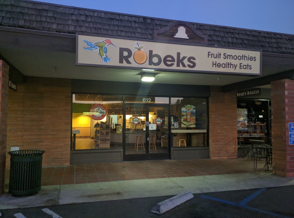 Robeks Fresh Juices & Smoothies | restaurant | 612 Las Posas Rd, Camarillo, CA 93010, USA | 8054458500 OR +1 805-445-8500