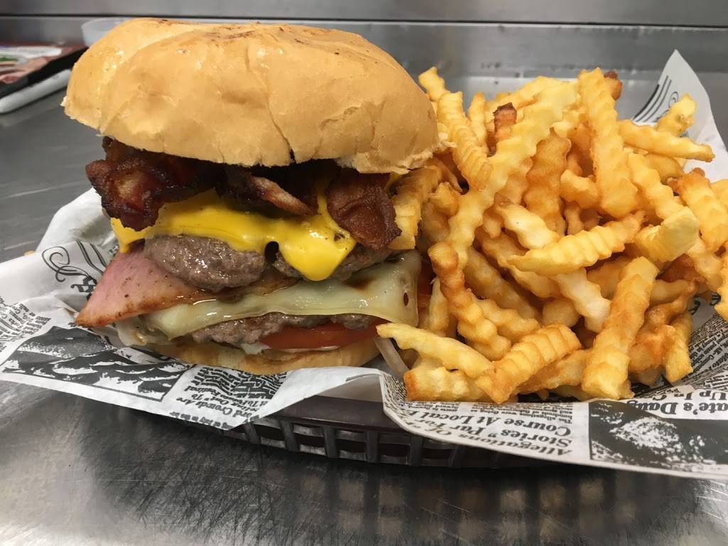 Wagners Country Restaurant LLC | restaurant | 106 S Packer Dr, Francis Creek, WI 54214, USA | 9203235472 OR +1 920-323-5472