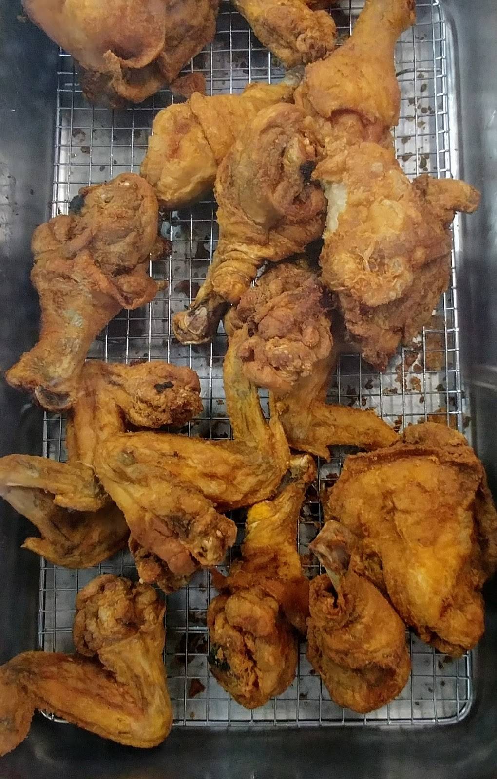 New Soul Cafe | restaurant | 1305 Carlson Blvd, Richmond, CA 94804, USA | 5102833863 OR +1 510-283-3863