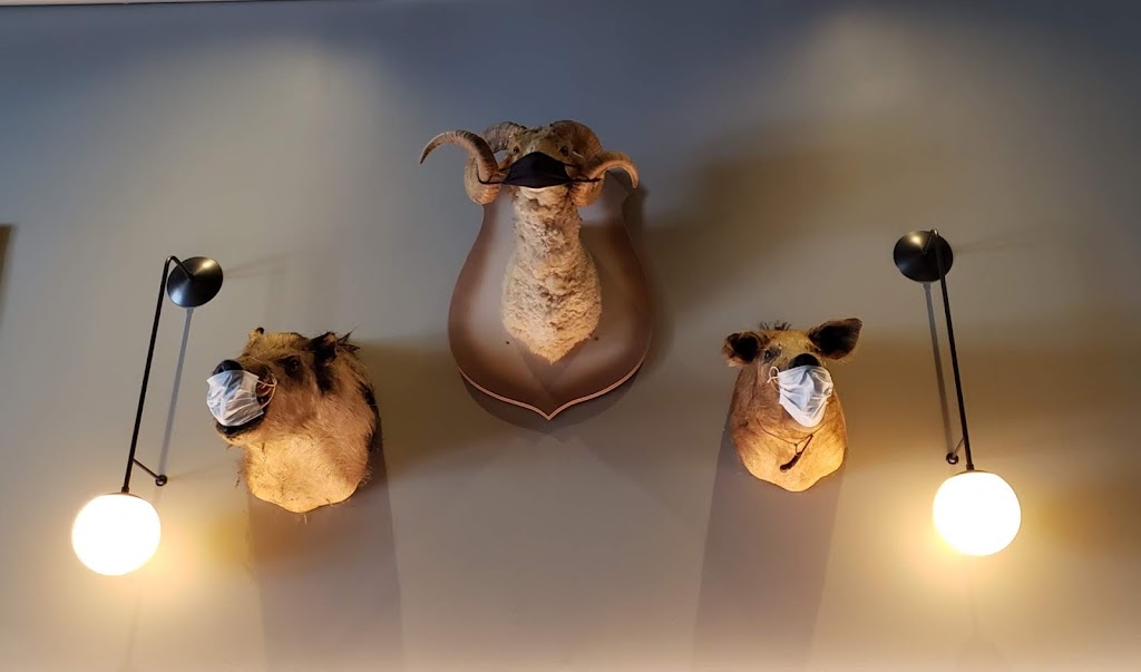 Cornwalls | restaurant | 644 Beacon St, Boston, MA 02215, USA | 6172623749 OR +1 617-262-3749