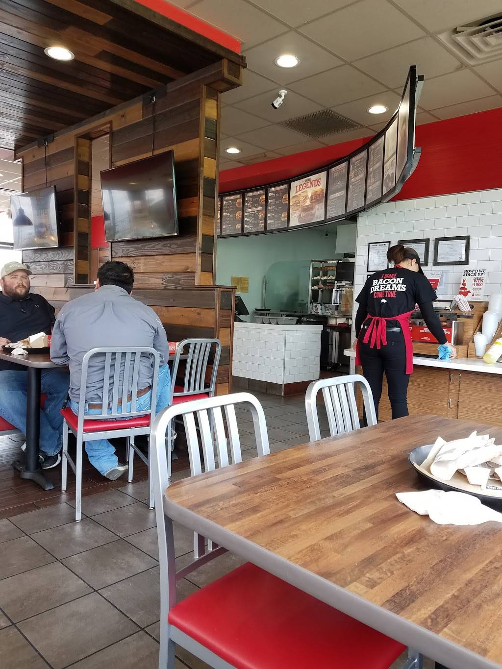 Arbys | restaurant | 1102 N Collins St, Arlington, TX 76011, USA | 8178612785 OR +1 817-861-2785