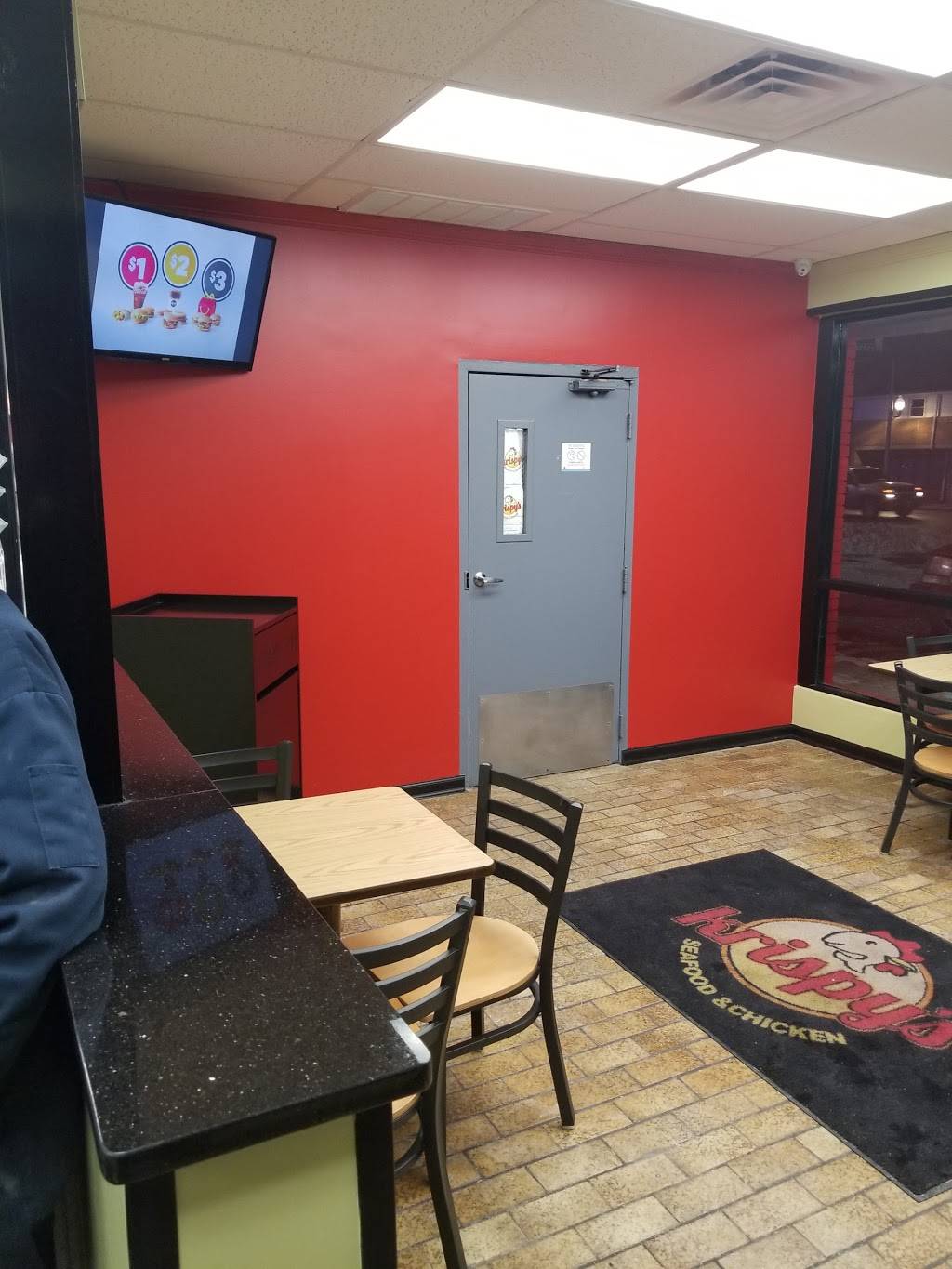 Krispys Chicken & Seafood | restaurant | 1956 W 79th St, Chicago, IL 60620, USA | 7738559448 OR +1 773-855-9448