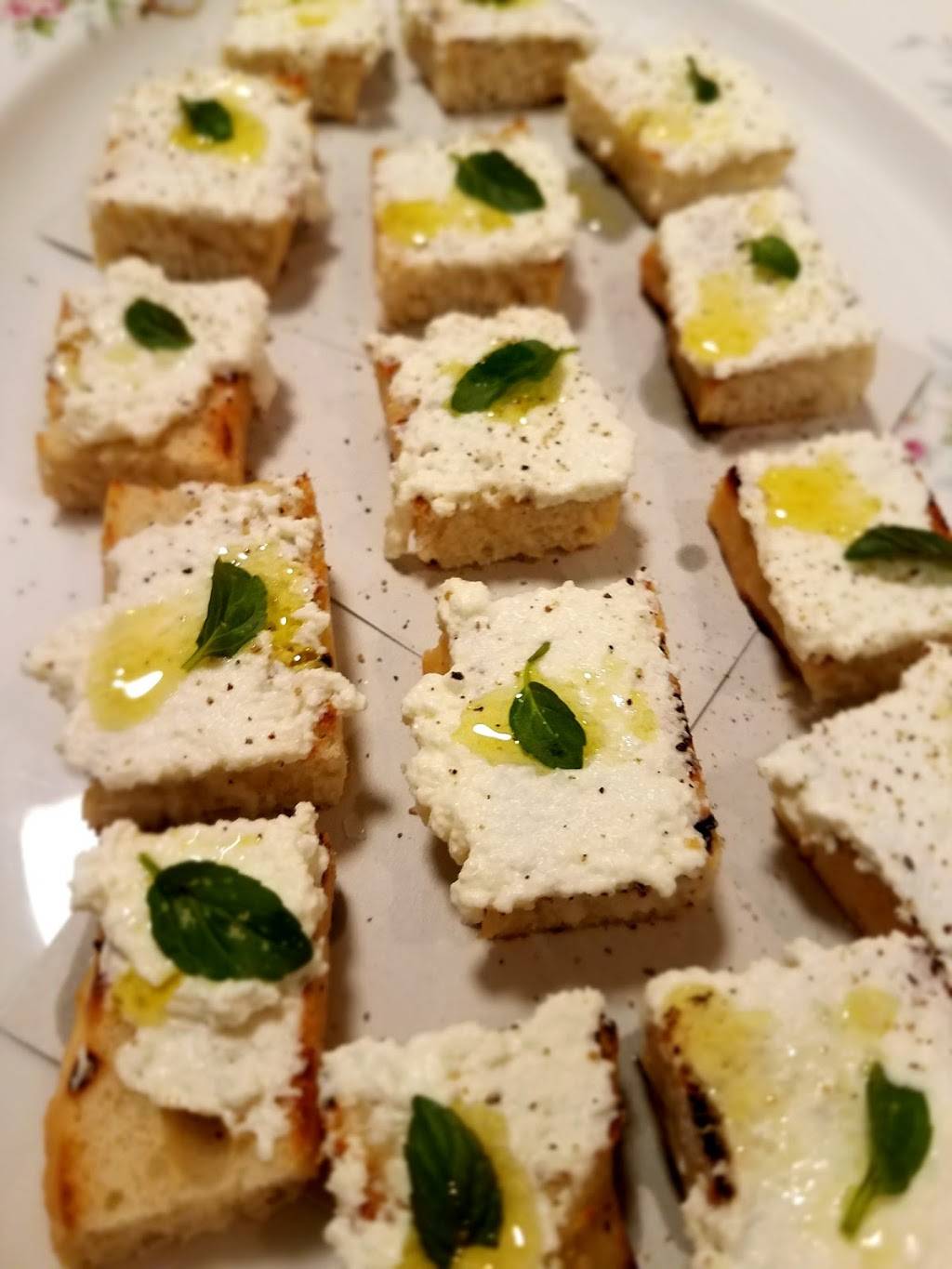 Bramble House | restaurant | 17123 Vashon Hwy SW, Vashon, WA 98070, USA | 2064087159 OR +1 206-408-7159