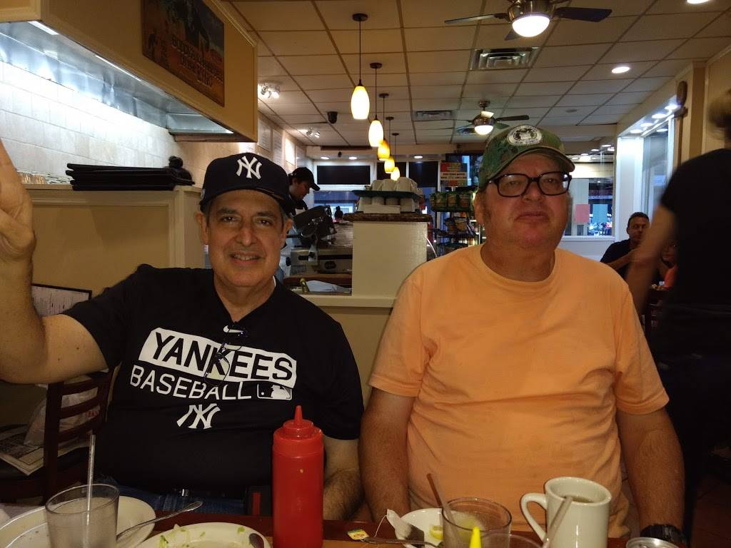 Buddys Kosher Deli | restaurant | 215-01 73rd Ave #21501, Oakland Gardens, NY 11364, USA | 7186312110 OR +1 718-631-2110