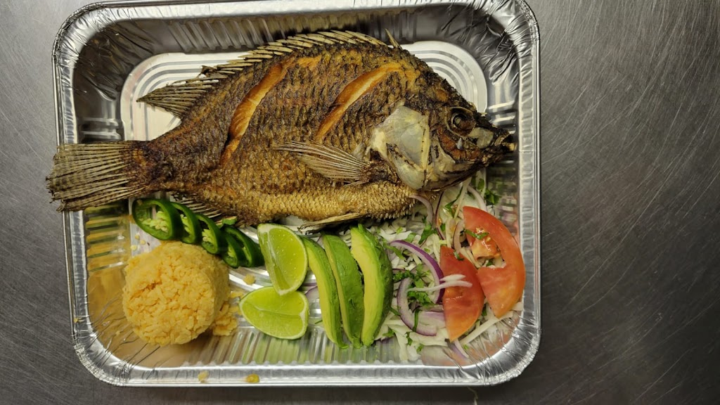 Super Taco Fish & chicken | restaurant | 8334 W Appleton Ave, Milwaukee, WI 53218, USA | 4149352820 OR +1 414-935-2820