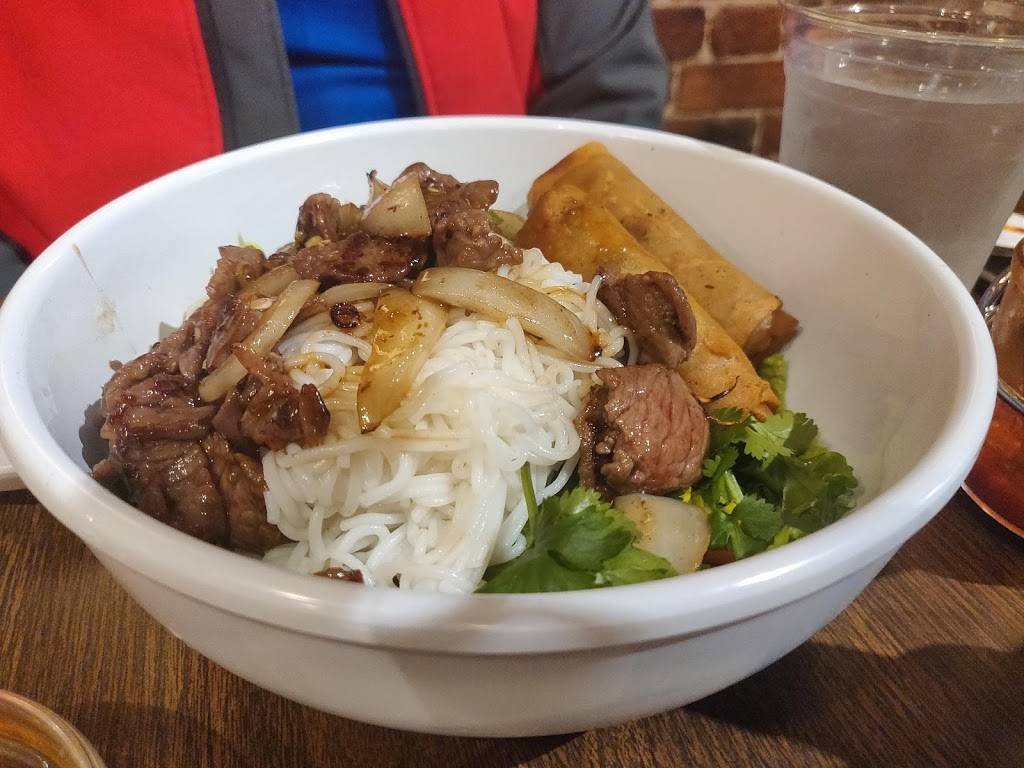 Prums Kitchen | restaurant | 6 S Main St, Gainesville, FL 32601, USA | 3527926274 OR +1 352-792-6274