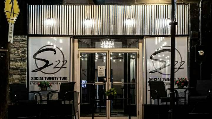 Social 22 | restaurant | 14 State St, Struthers, OH 44471, USA | 2348550069 OR +1 234-855-0069