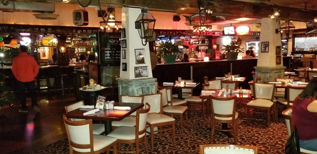 Pappadeaux Seafood Kitchen | restaurant | 11051 N Black Canyon Hwy, Phoenix, AZ 85029, USA | 6023313434 OR +1 602-331-3434