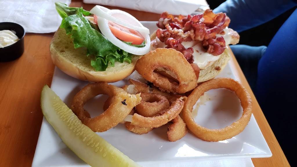 The Brown Boxer Madeira Beach | restaurant | 15000 Madeira Way, Madeira Beach, FL 33708, USA | 7273911704 OR +1 727-391-1704