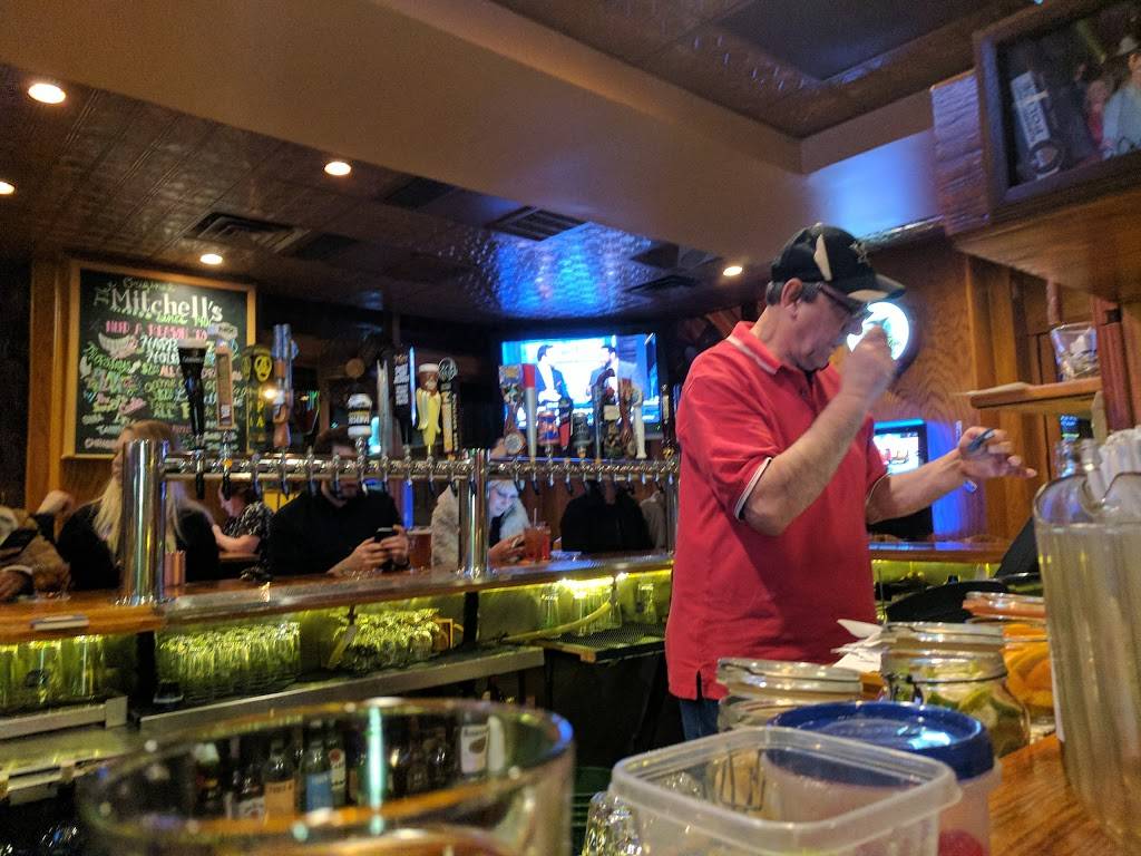 Mitchells Restaurant, Bar & Banquet Center | restaurant | 304 Ross St, Pittsburgh, PA 15219, USA | 4124713663 OR +1 412-471-3663