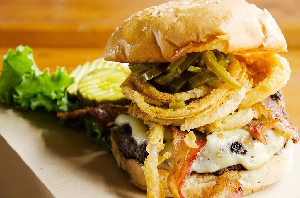 Twisted Root Burger Co | restaurant | 5609 SMU Boulevard, Dallas, TX 75206, USA | 2143612910 OR +1 214-361-2910