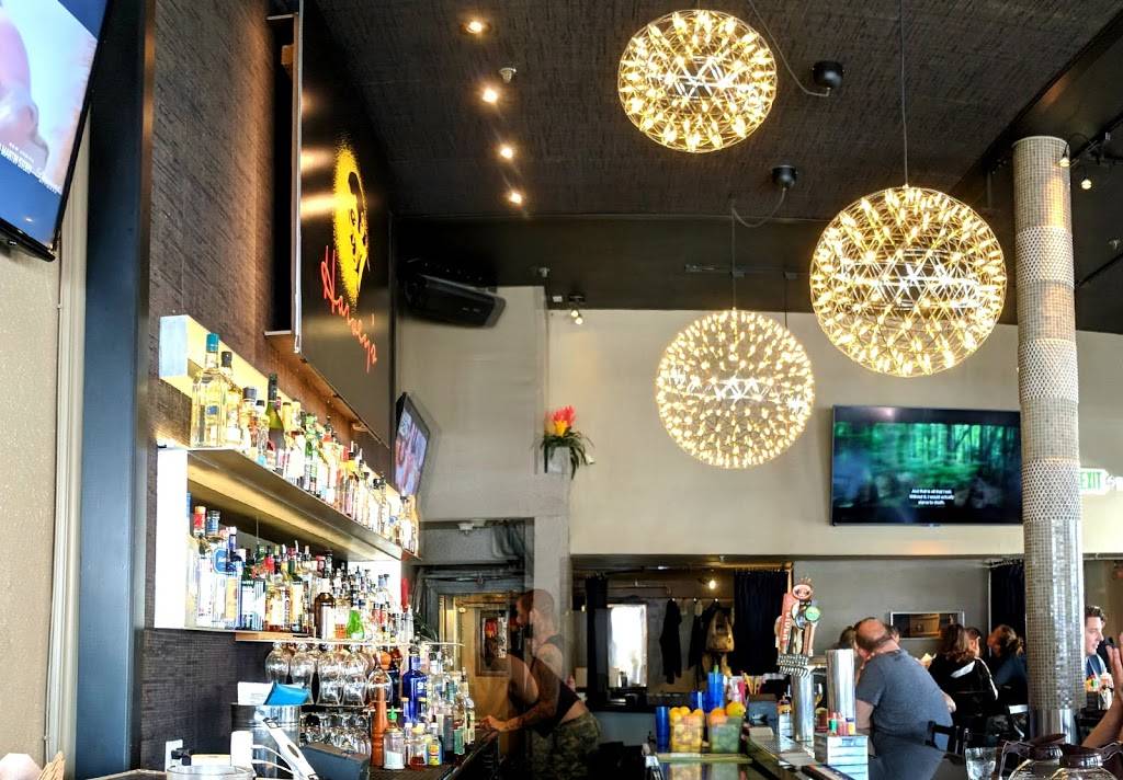 Harveys | restaurant | 500 Castro St, San Francisco, CA 94114, USA | 4154314278 OR +1 415-431-4278