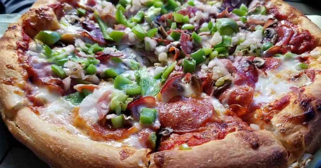 Giorgis Pizza & Sub | restaurant | 4298-4138 Vanowen Pl, Burbank, CA 91505, USA | 8188433724 OR +1 818-843-3724