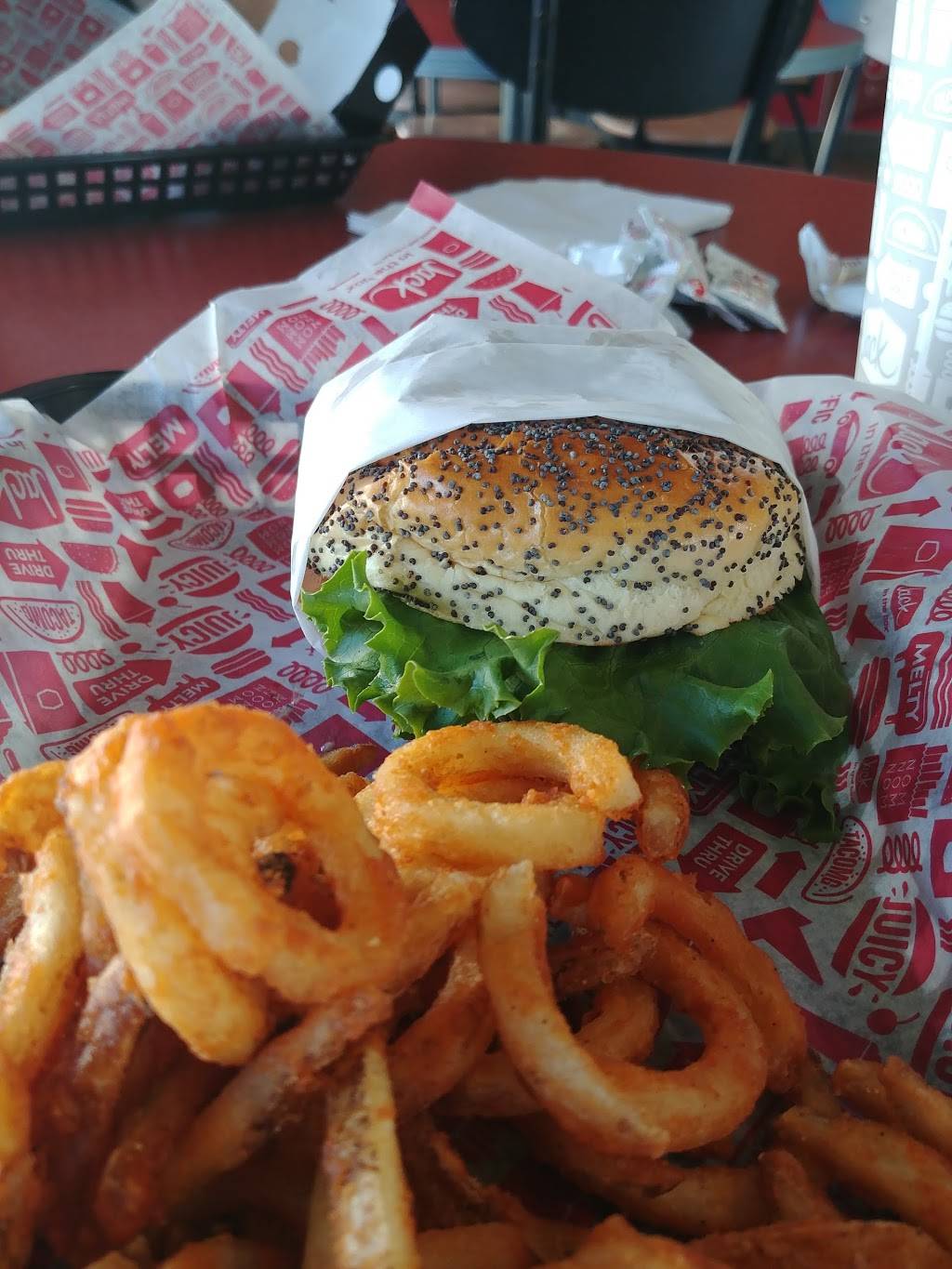 Jack in the Box | restaurant | 2985 W Valencia Rd, Tucson, AZ 85746, USA | 5208837484 OR +1 520-883-7484