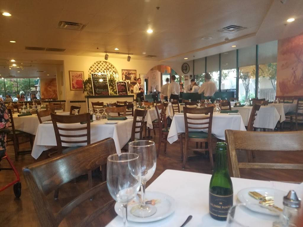 Viva La Pasta!: Kitchen of Italy | restaurant | 525 Country Club Dr, Simi Valley, CA 93065, USA | 8055224249 OR +1 805-522-4249