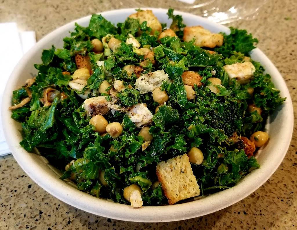 Fast Fresh Foods | restaurant | 88 Queens Quay W, Toronto, ON M5J 2W3, Canada | 4167037374 OR +1 416-703-7374