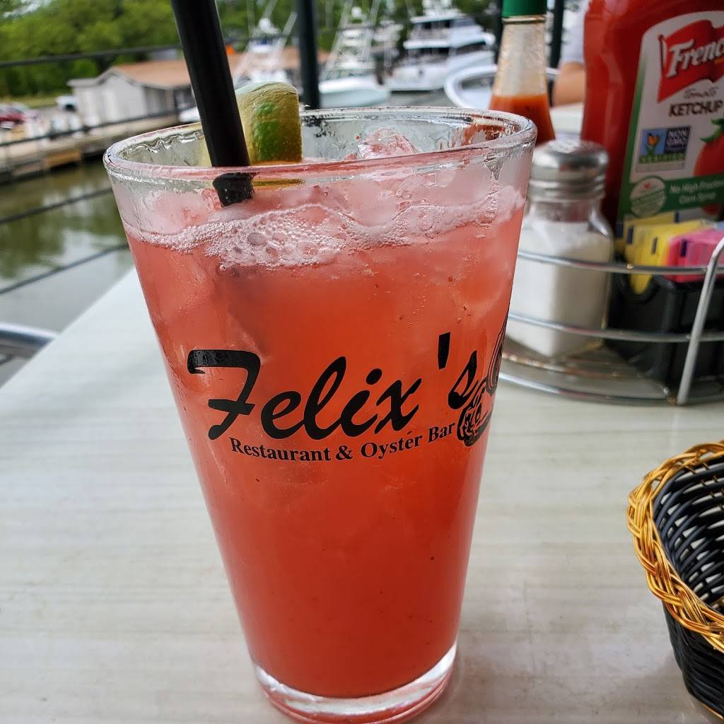 Felixs Restaurant & Oyster Bar | restaurant | 7400 Lakeshore Dr, New Orleans, LA 70124, USA | 5043044125 OR +1 504-304-4125