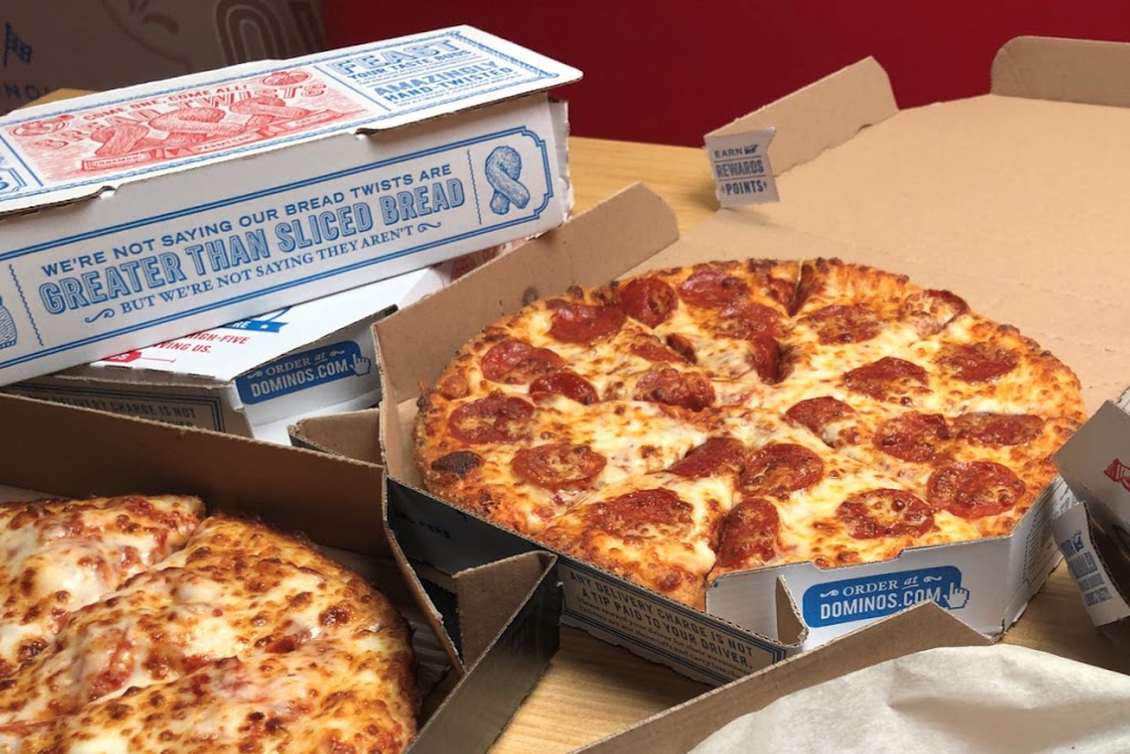 Dominos Pizza | meal delivery | 2211 NY-112, Medford, NY 11763, USA | 6316028860 OR +1 631-602-8860