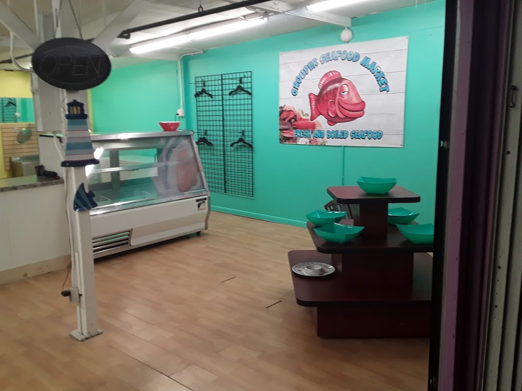 Grouper Seafood Market | restaurant | FLEAMASTERS FLEAMARKET 4135 Dr Martin Luther King Jr Blvd (Blue 89, Fort Myers, FL 33916, USA | 9418226572 OR +1 941-822-6572