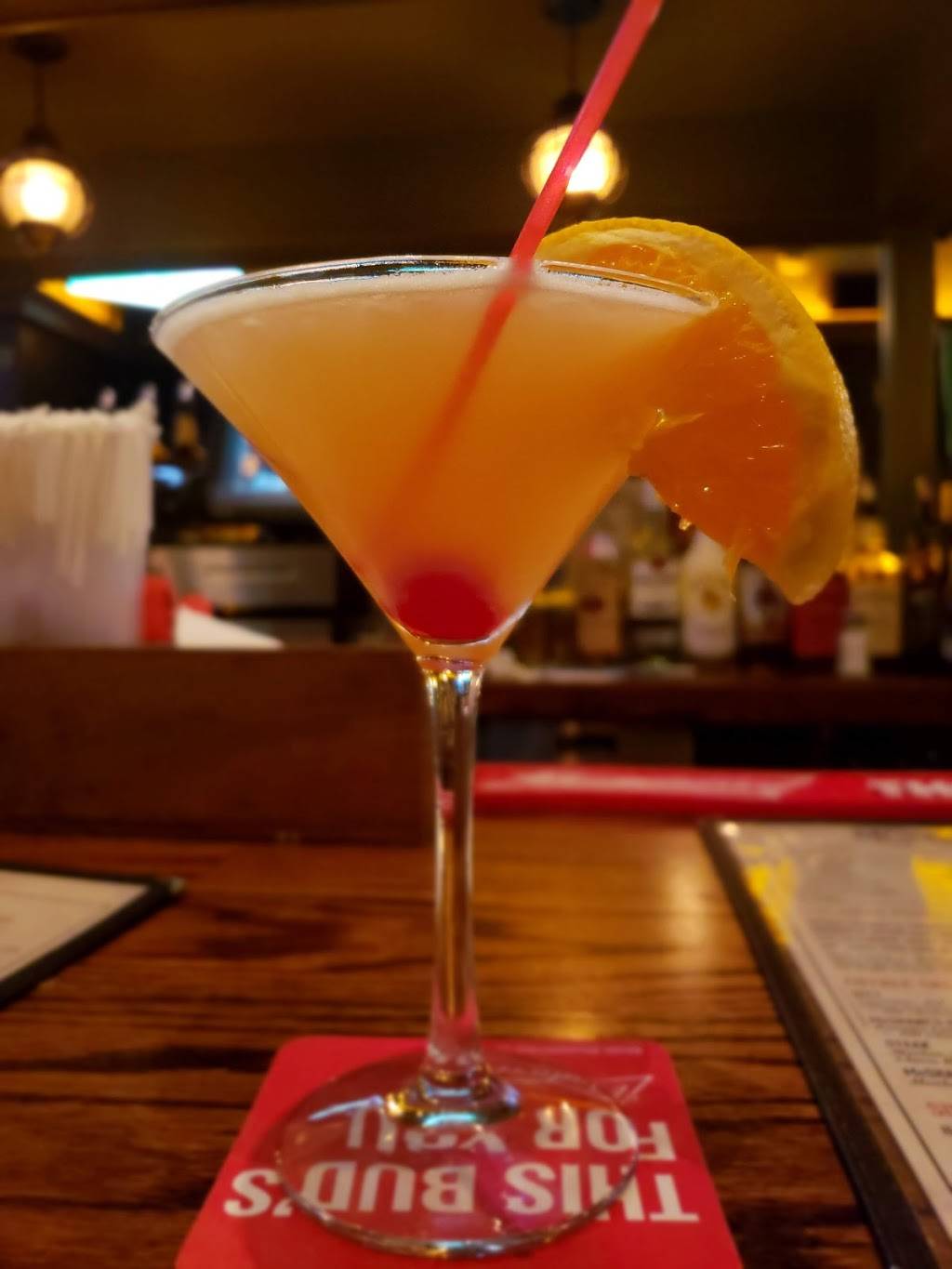 McShanes Bar & Restaurant | restaurant | 123 N Main St, Port Chester, NY 10573, USA | 9149377800 OR +1 914-937-7800