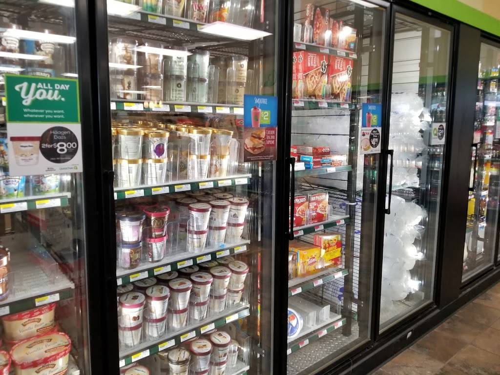 QuickChek | cafe | 1180 NJ-33, Farmingdale, NJ 07727, USA | 7329382096 OR +1 732-938-2096