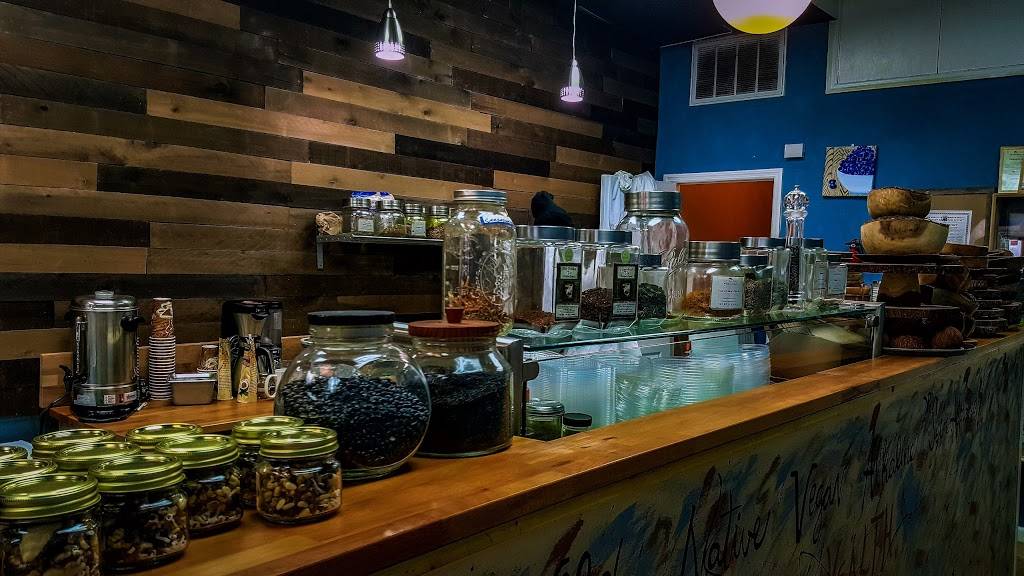 Blueberry Cafe Juice Bar And Vegan Grille | restaurant | 547 Central Ave, Newark, NJ 07107, USA | 9737321711 OR +1 973-732-1711