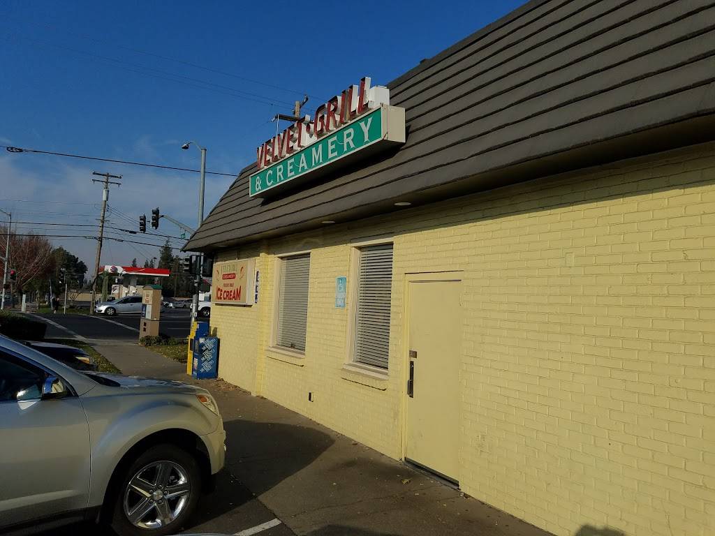Velvet Grill & Creamery | bakery | 2204 McHenry Ave, Modesto, CA 95350, USA | 2095449029 OR +1 209-544-9029
