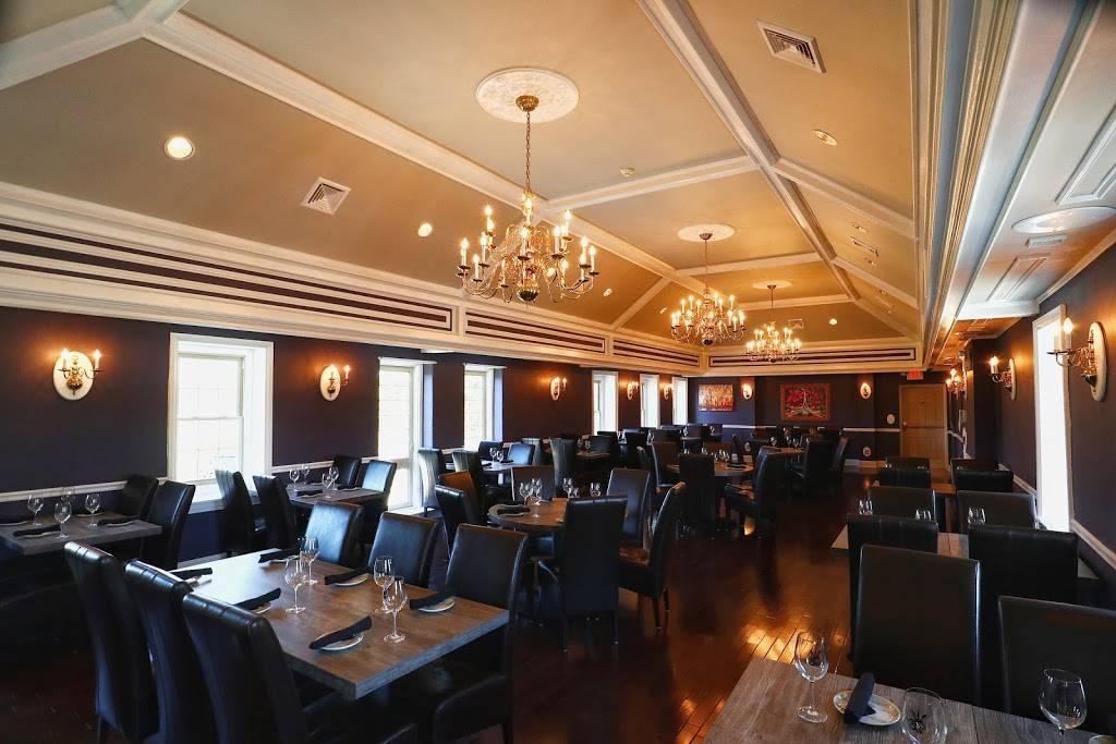 The Grey Stone Fine Food and Spirits | restaurant | 552 Washington Crossing Rd, Newtown, PA 18940, USA | 2677596752 OR +1 267-759-6752