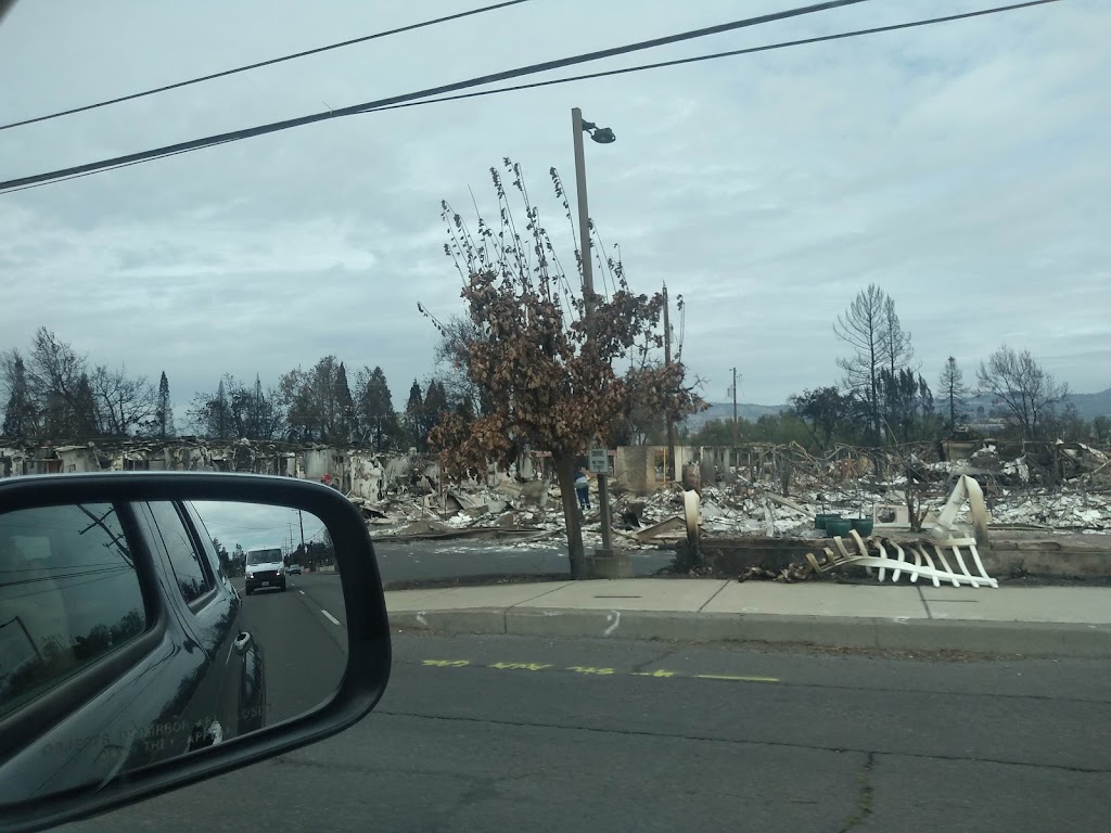 Debbys Diner | restaurant | 3808 S Pacific Hwy, Medford, OR 97501, USA | 5415121560 OR +1 541-512-1560