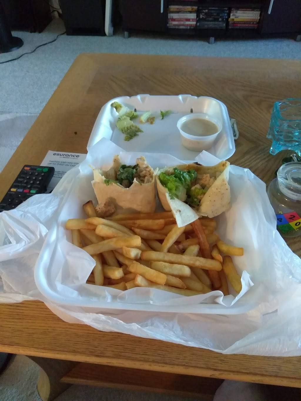 Queens Pizza ToGo | restaurant | 3436 Tampa Rd, Palm Harbor, FL 34684, USA | 7274743797 OR +1 727-474-3797