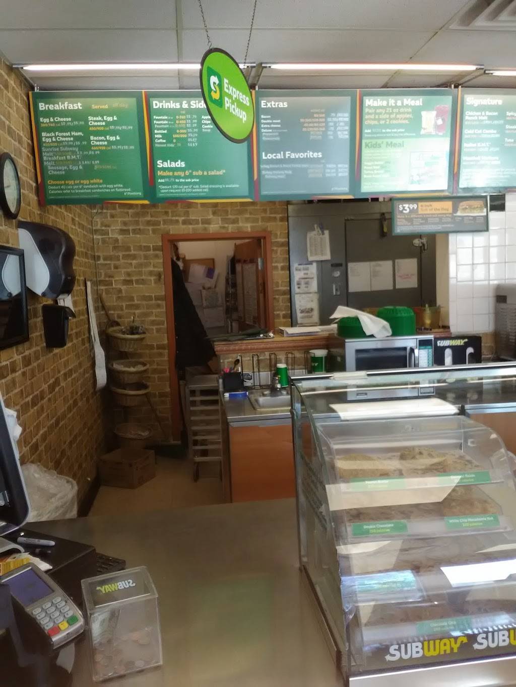 Subway | meal takeaway | 903 Poplar St, Leadville, CO 80461, USA | 7194862855 OR +1 719-486-2855