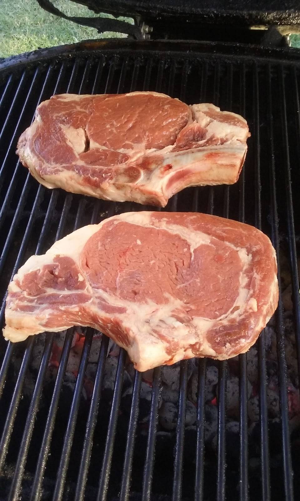 Freds Tavern | restaurant | 1645 N Lamb Blvd, Las Vegas, NV 89115, USA | 7024598837 OR +1 702-459-8837